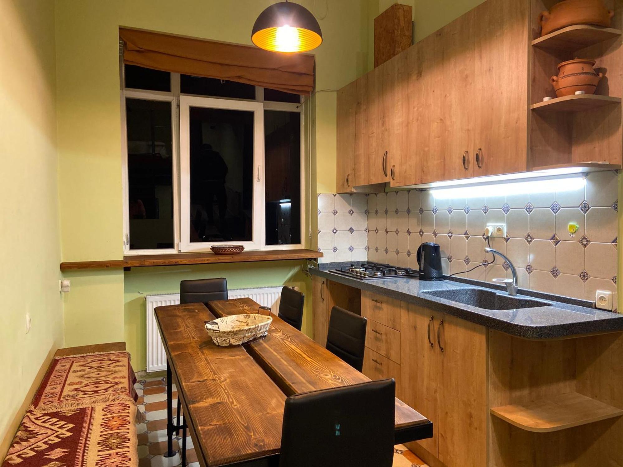 Mia B&B Old Тбилиси Экстерьер фото