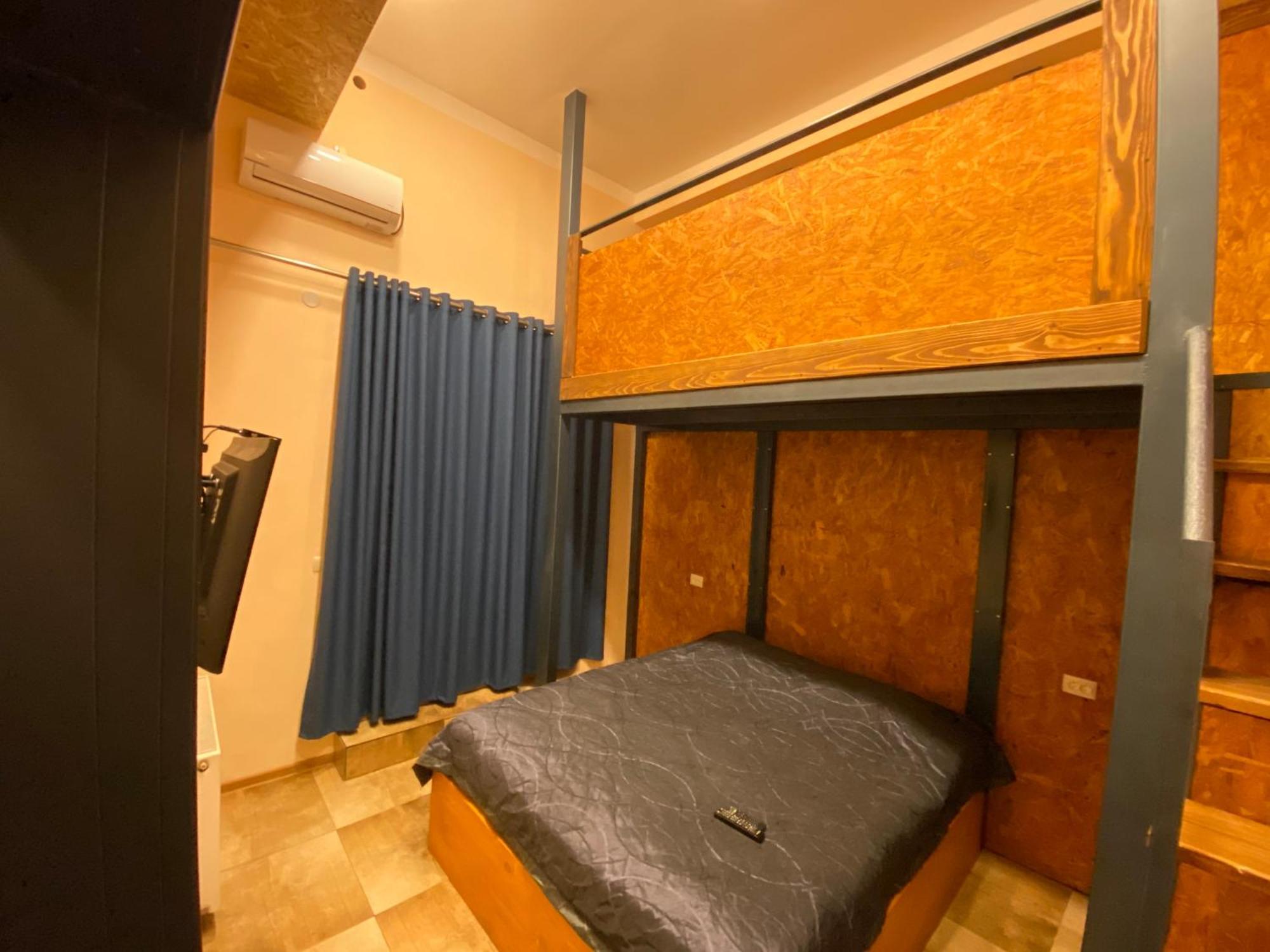 Mia B&B Old Тбилиси Номер фото